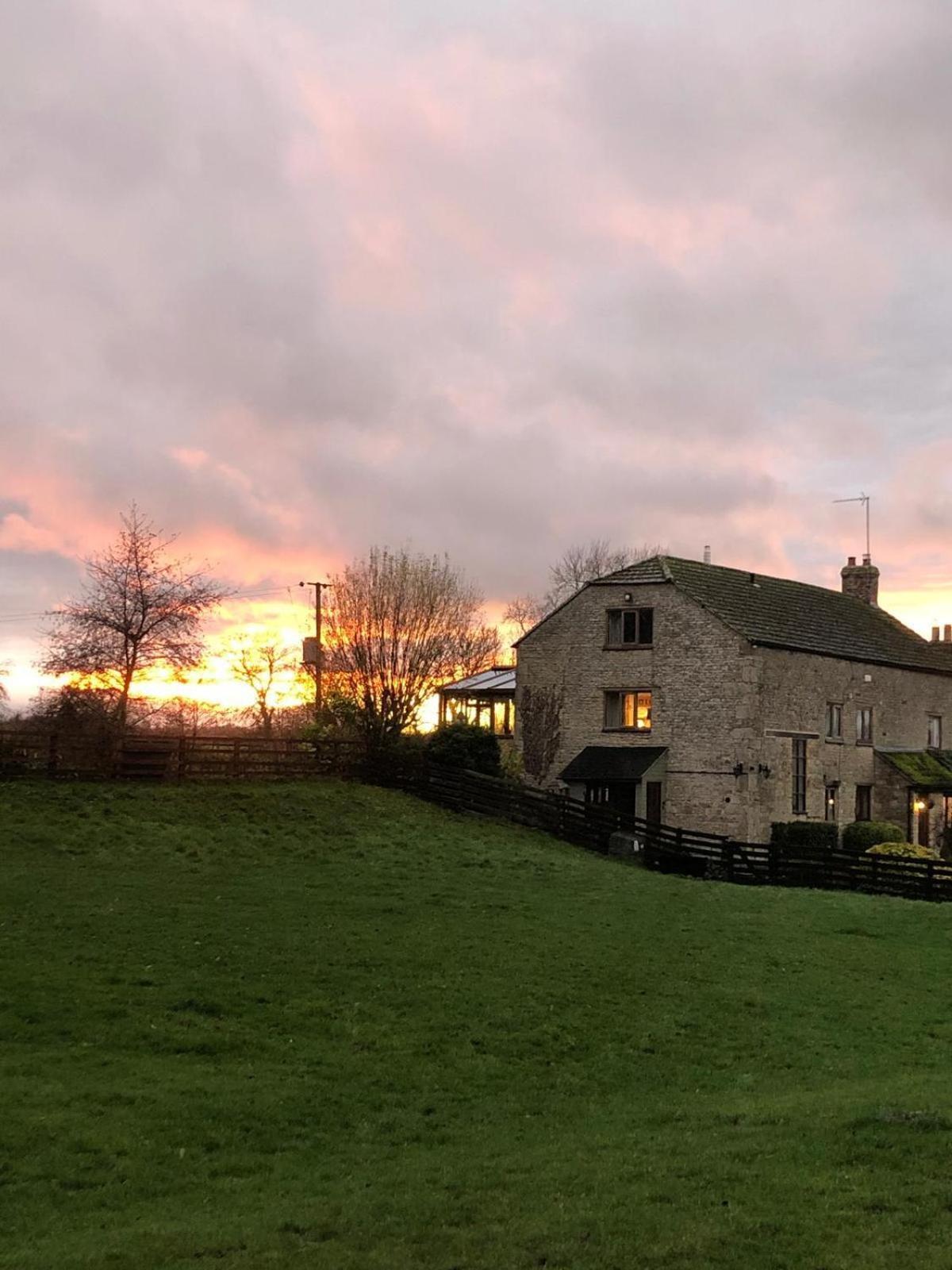 HelmdonAstwell Mill住宿加早餐旅馆 外观 照片